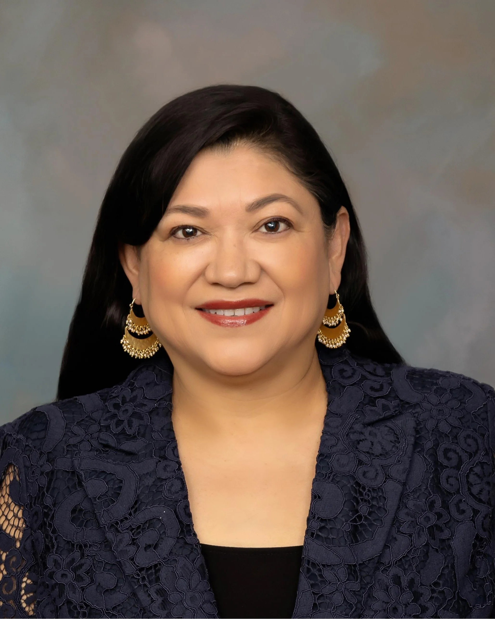 Interview with Reyna Grande, author of “Migrant Heart: Essays About Things I Can’t Forget.”