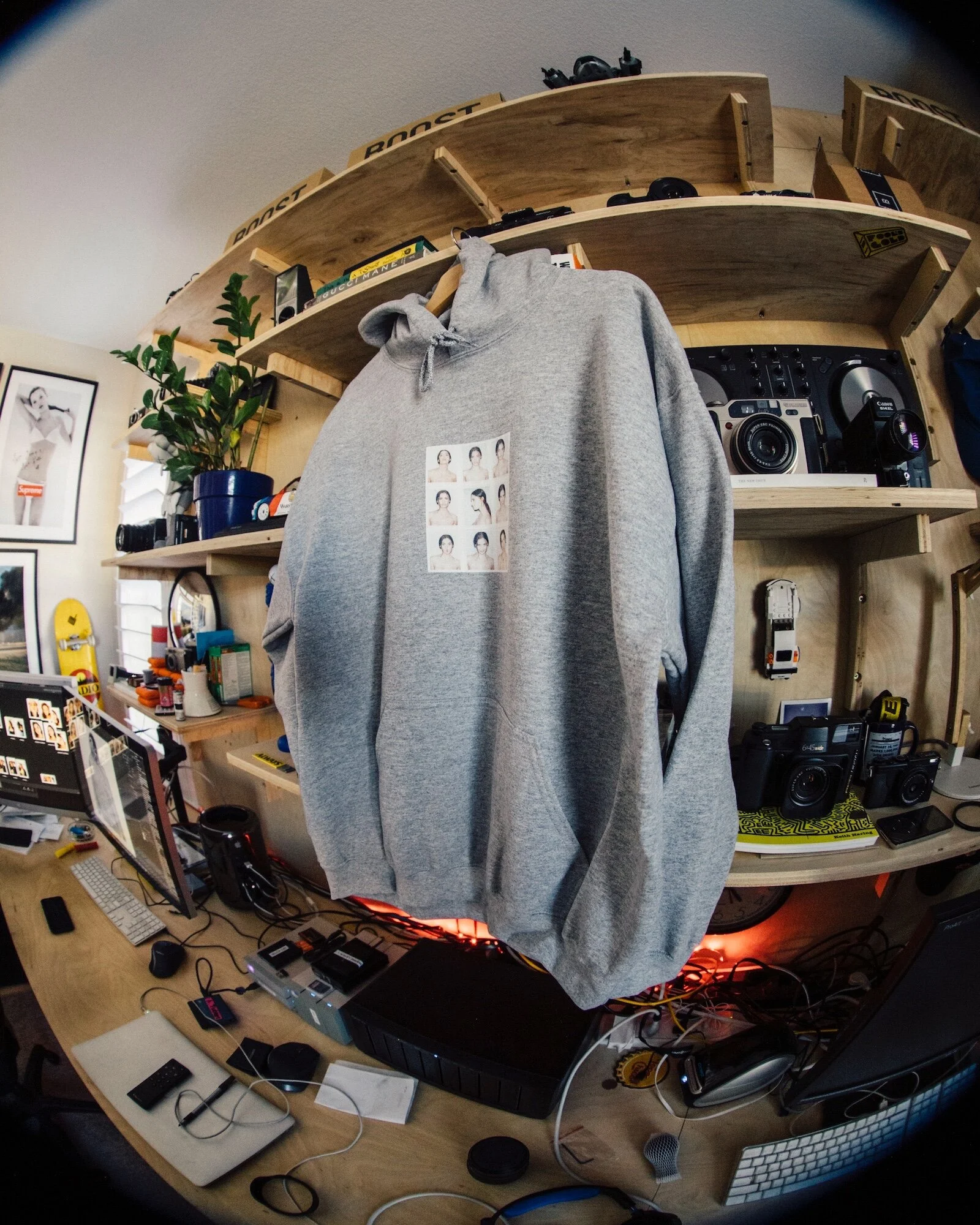 sera-hoodie-lay-05.jpg
