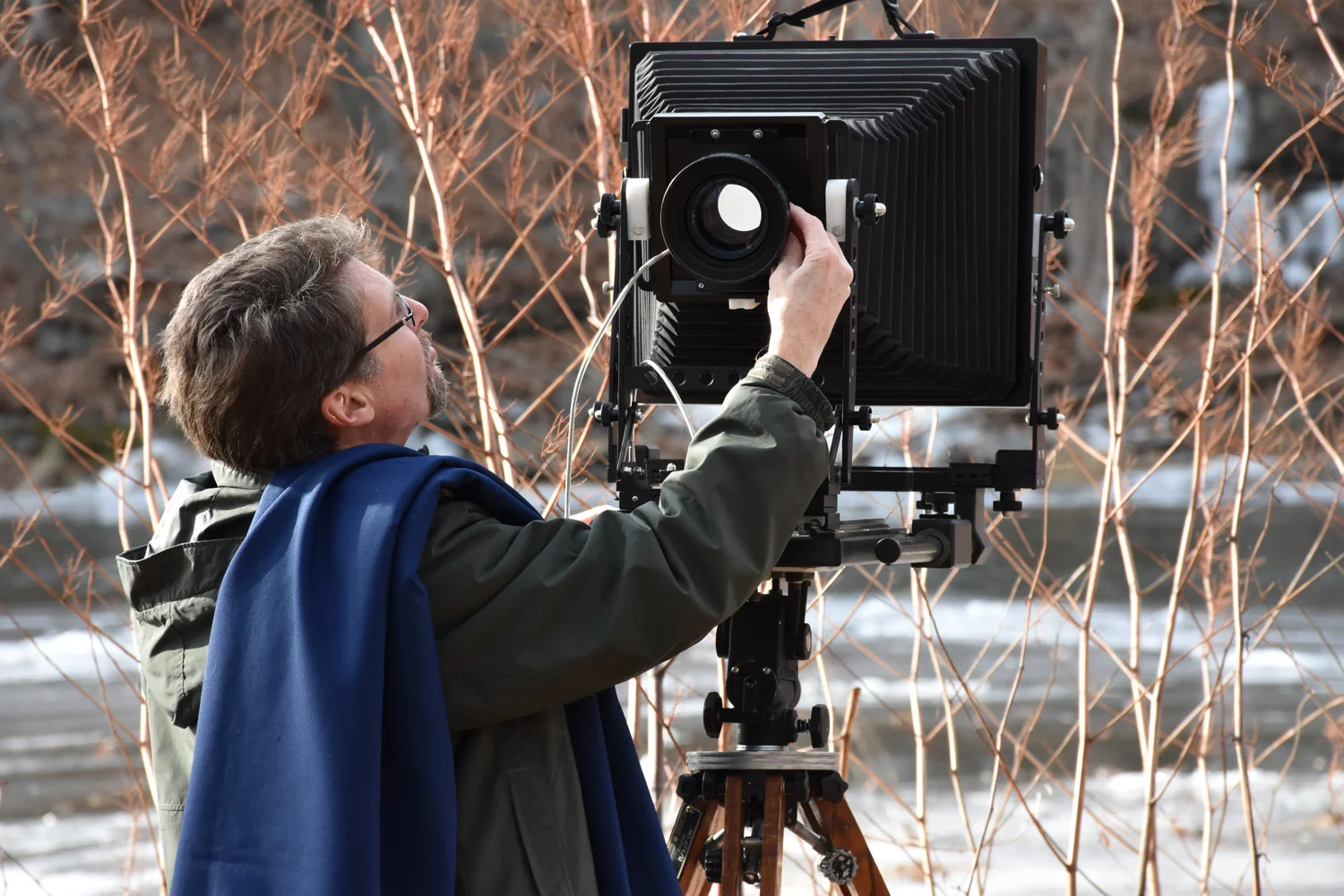 Working with the Earthlight 11x14 ultra large format film view camera.