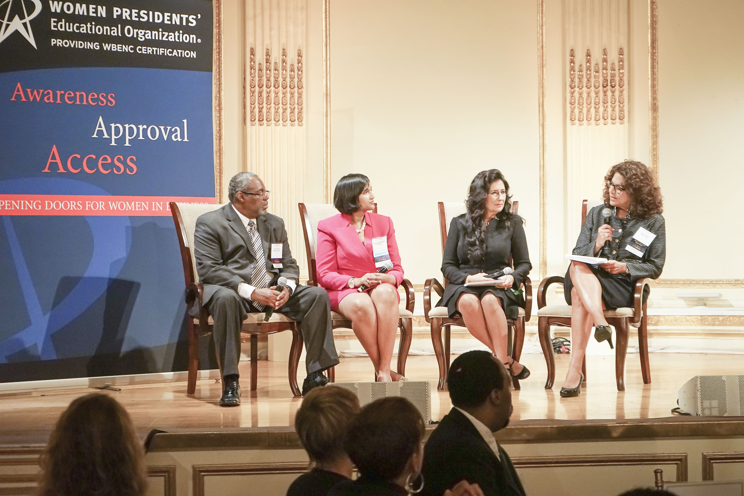 Looking to the future panelists and moderator– Pictured left to right: Floyd Conway, Supplier Diversity Director, Interpublic Group; Ann Ramakumaran, Founder and CEO, Ampcus; Lynn A. Boccio, Esq., Vice President, Strategic Business & Diversity Relations, Avis Budget Group, Inc.; Lucia DiNapoli Gibbons, Head of Eastern Business Banking, Wells Fargo (moderator)