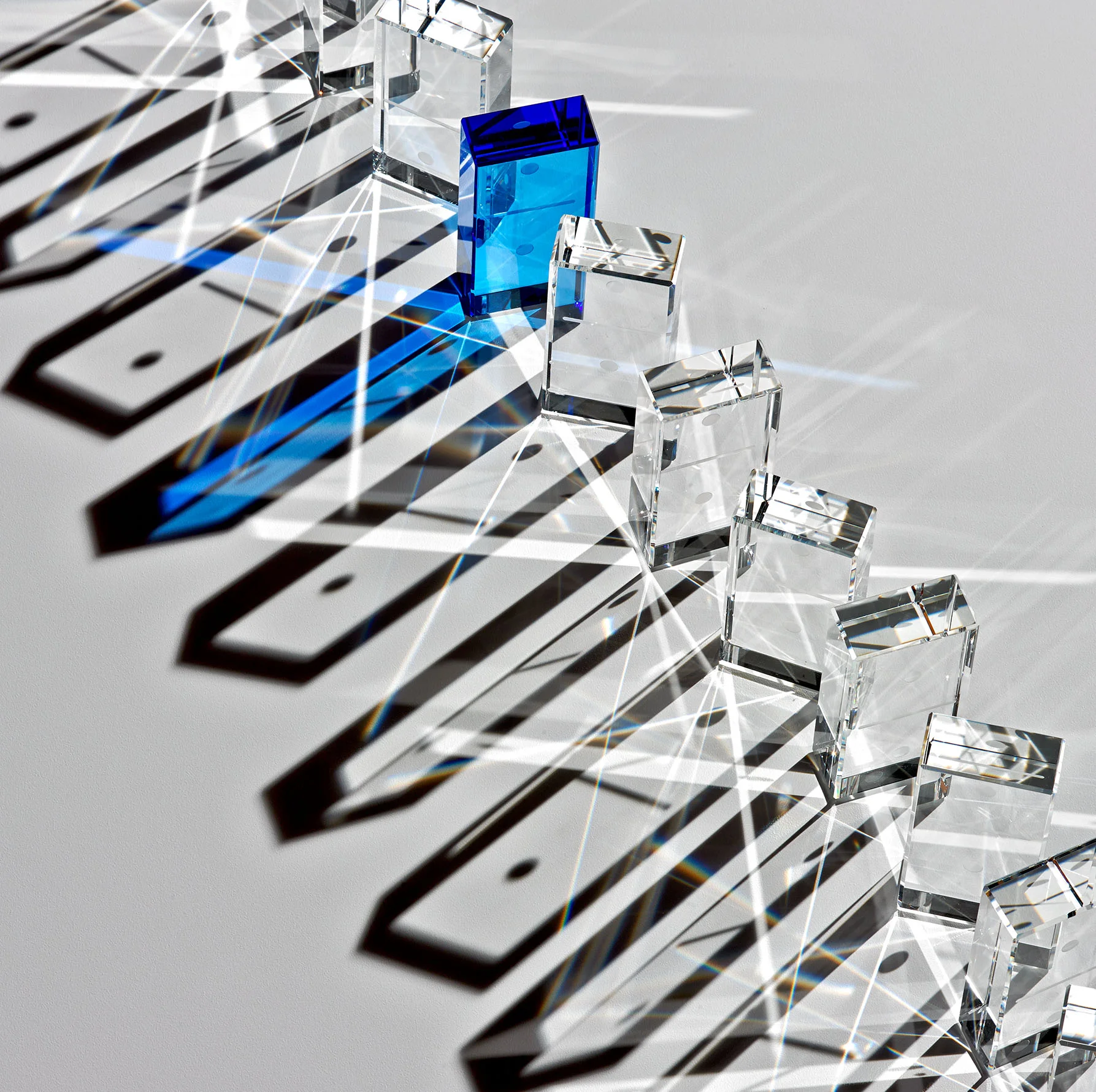 glass.domino.2.jpg