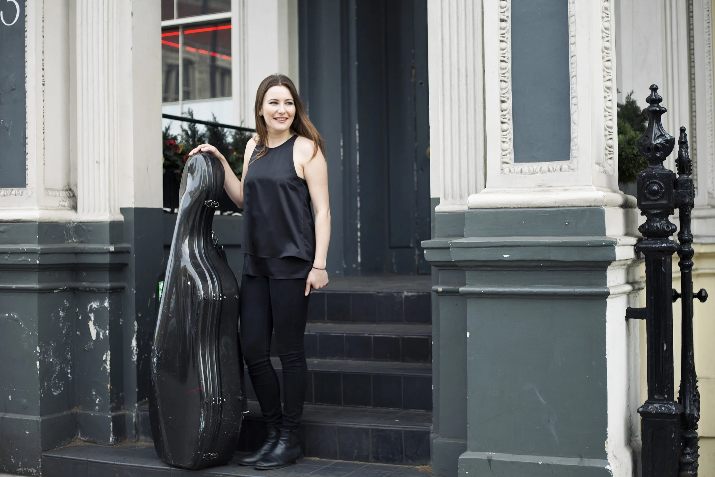 SophieEnglishCello1.jpg