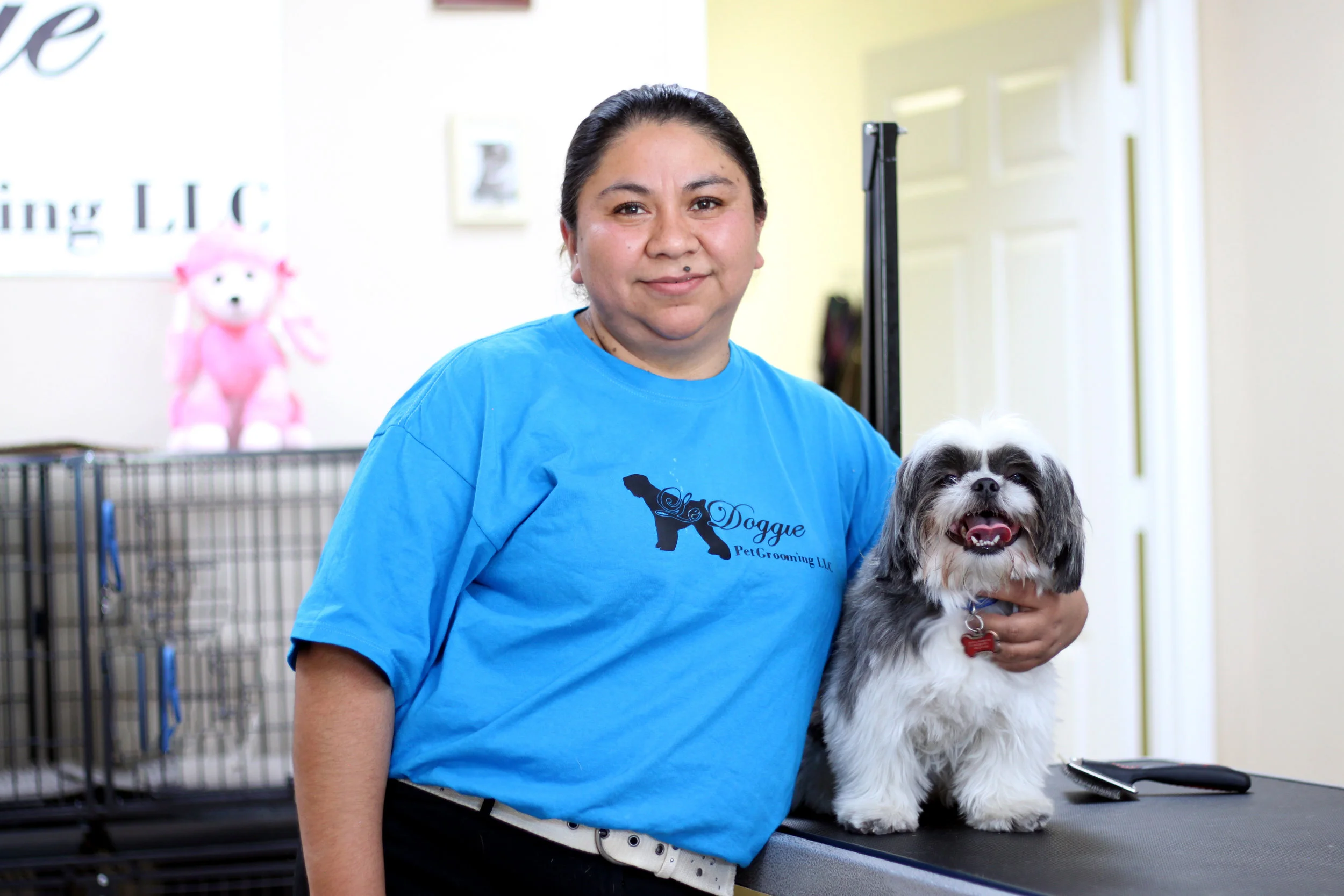 Reyna Sandoval, dueña de Le Doggie Pet Grooming y participante de la novena generación del programa Acelerador de Negocios.
