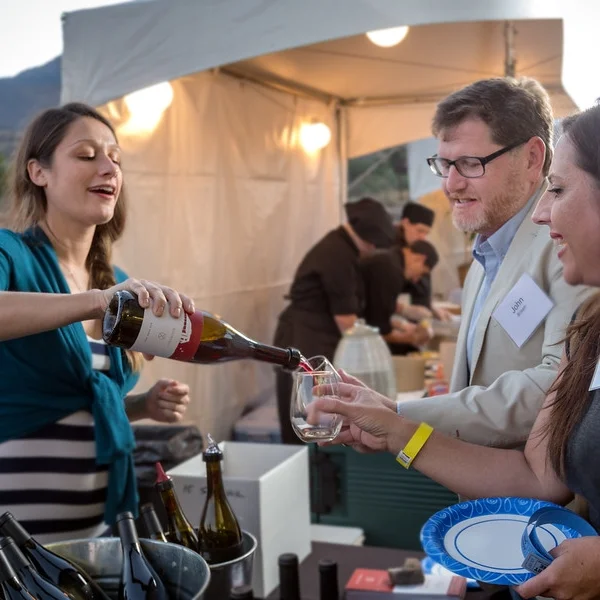 8 - YCF Wine 2016-L.jpg