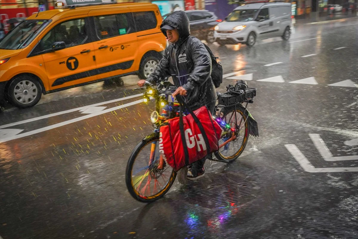 How New York Improved Worker Earnings, Ending a ‘Wild West’ in Food Delivery
