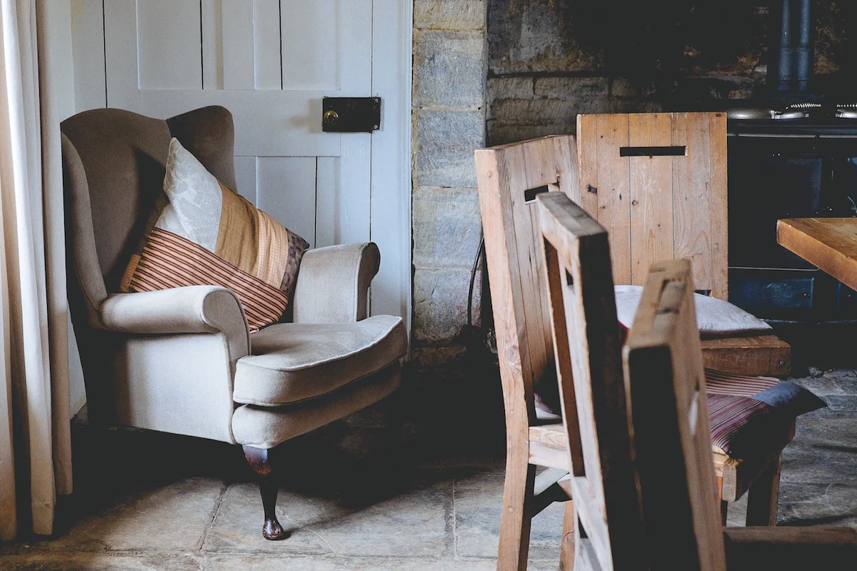 armchair.jpeg