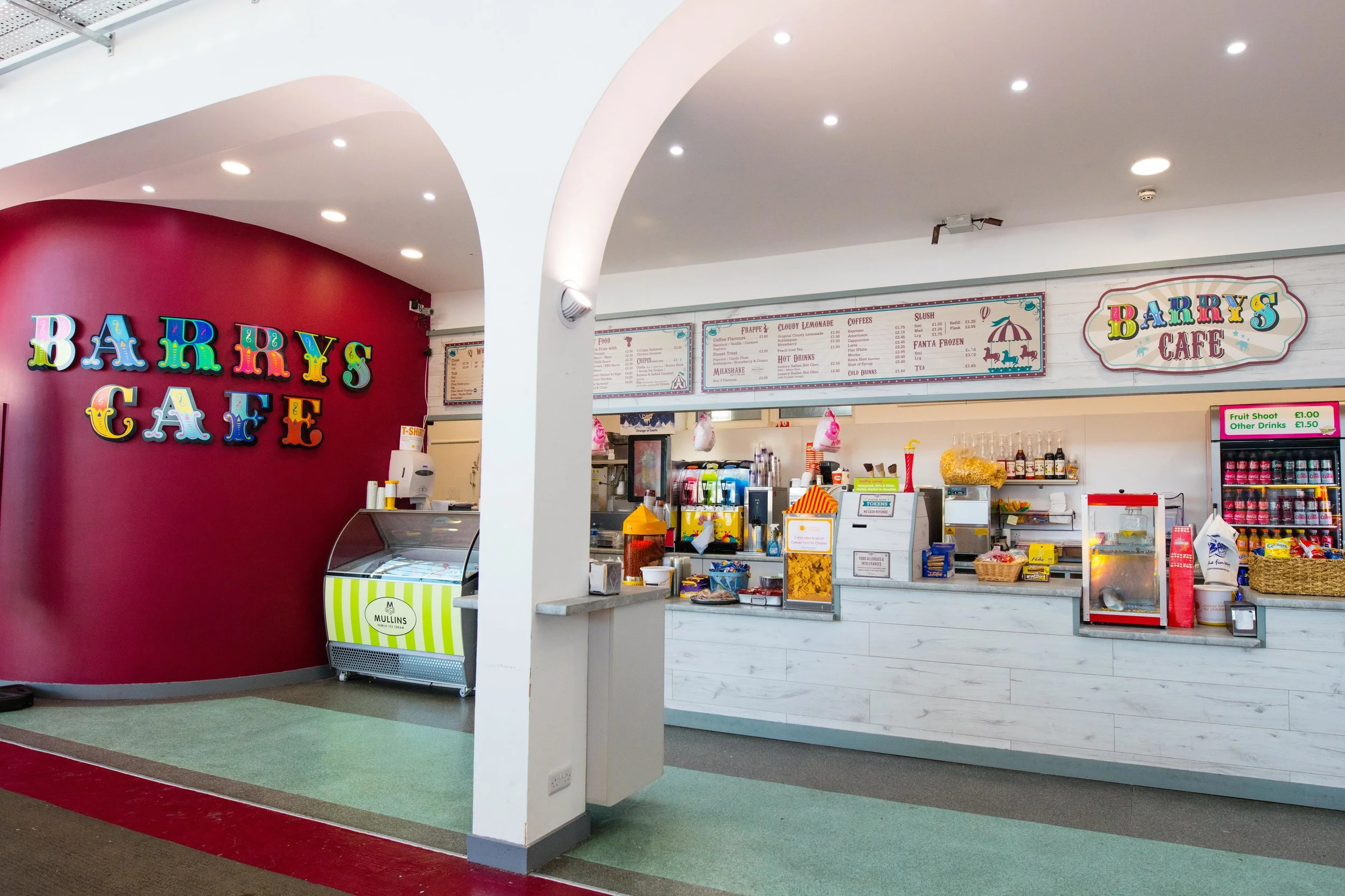 Entrance - Barry's amusements (1 of 1).jpg