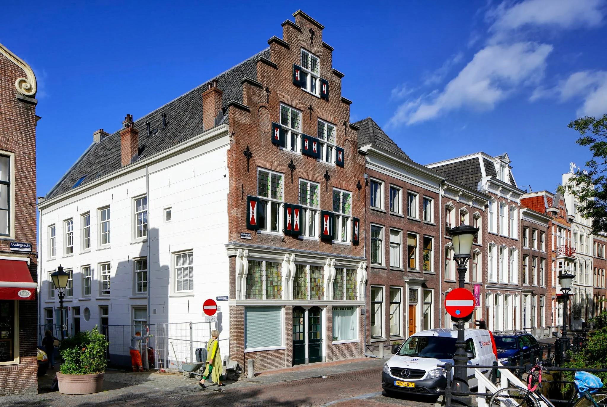 8978-407.jpg