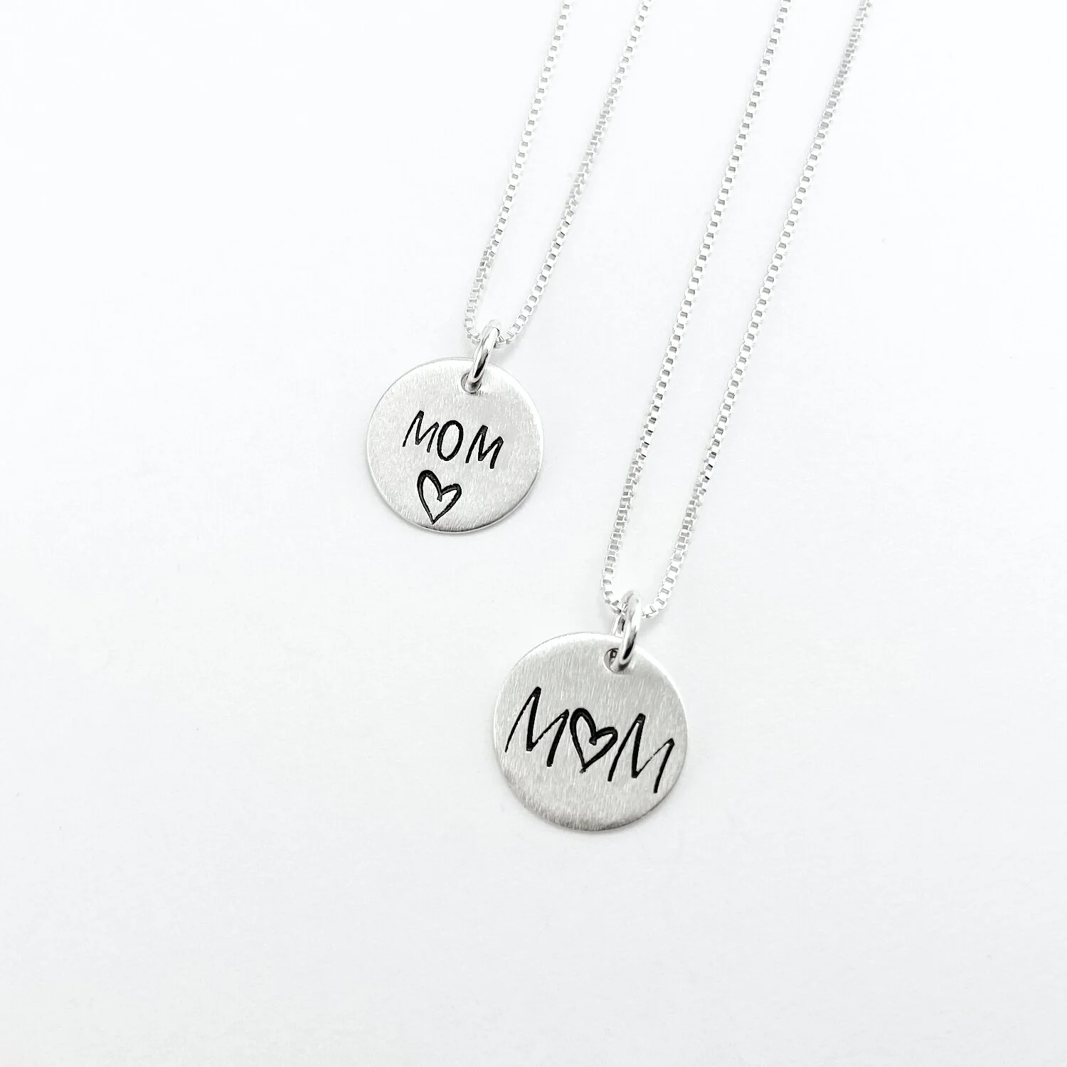 Mom Round Circle Pendant Necklace 