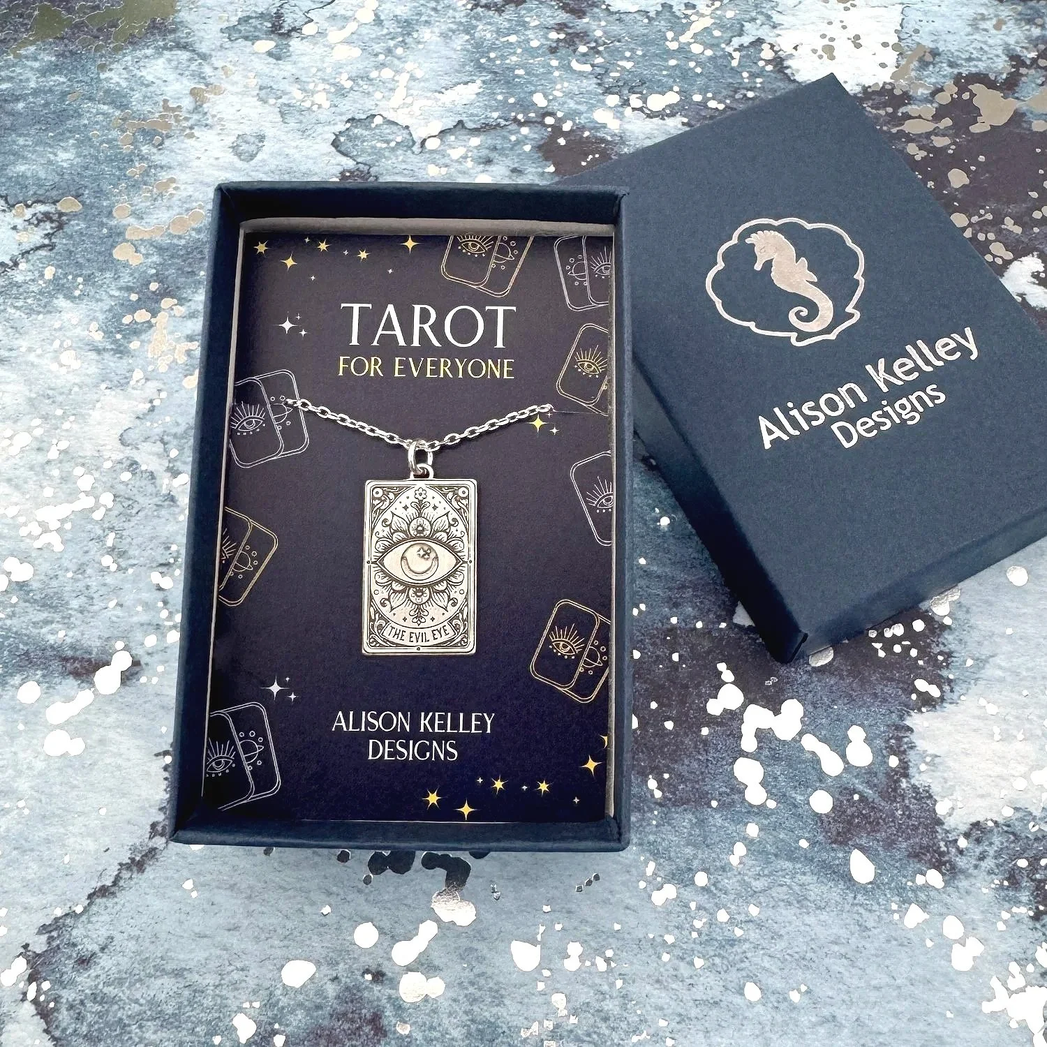 3+packaging+0f+N850-25+Tarot+Card+Pendants.jpg