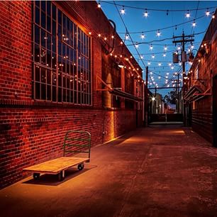 alley1.jpg