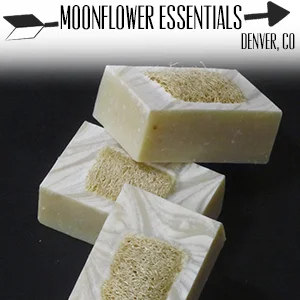 www.moonfloweressentials.com