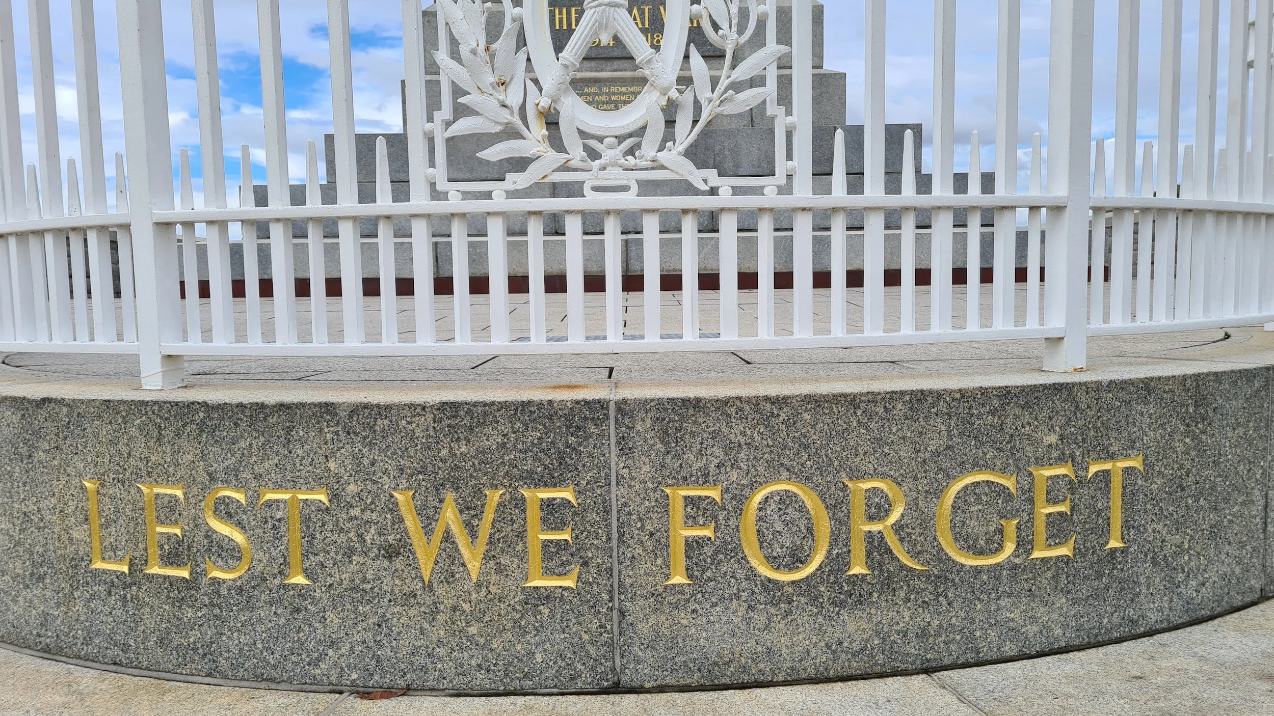 1869: Meditation Wisdom: Forgetting in Order to Remember