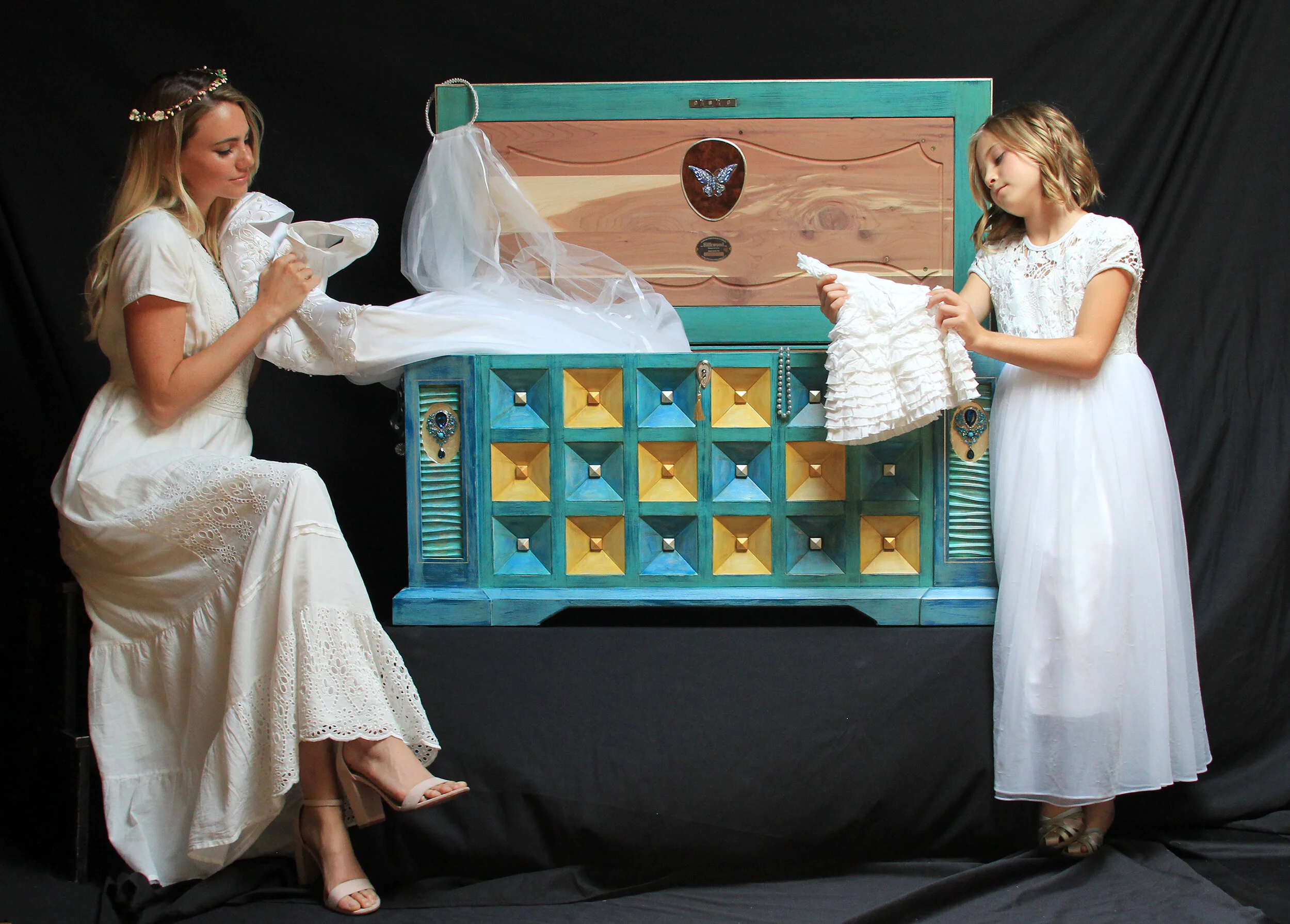 Belle's Fancy Heirloom Hope and Treasure Chest