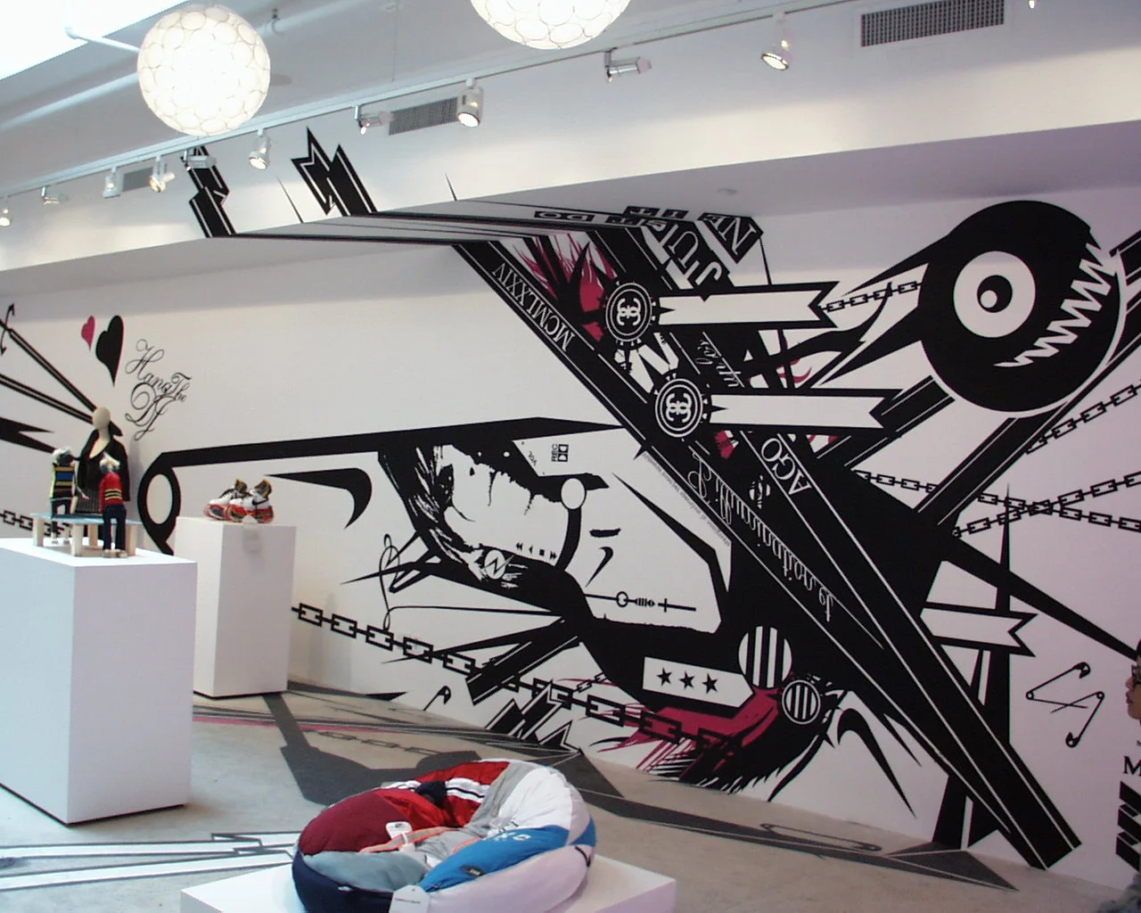 Collaboration for Commercial Showroom