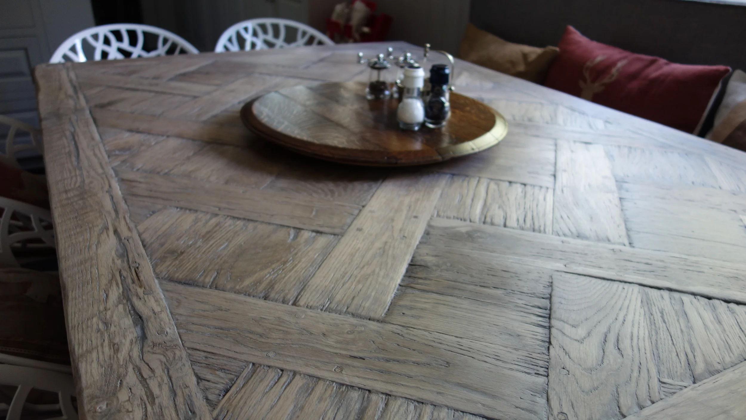 Custom design breakfast table