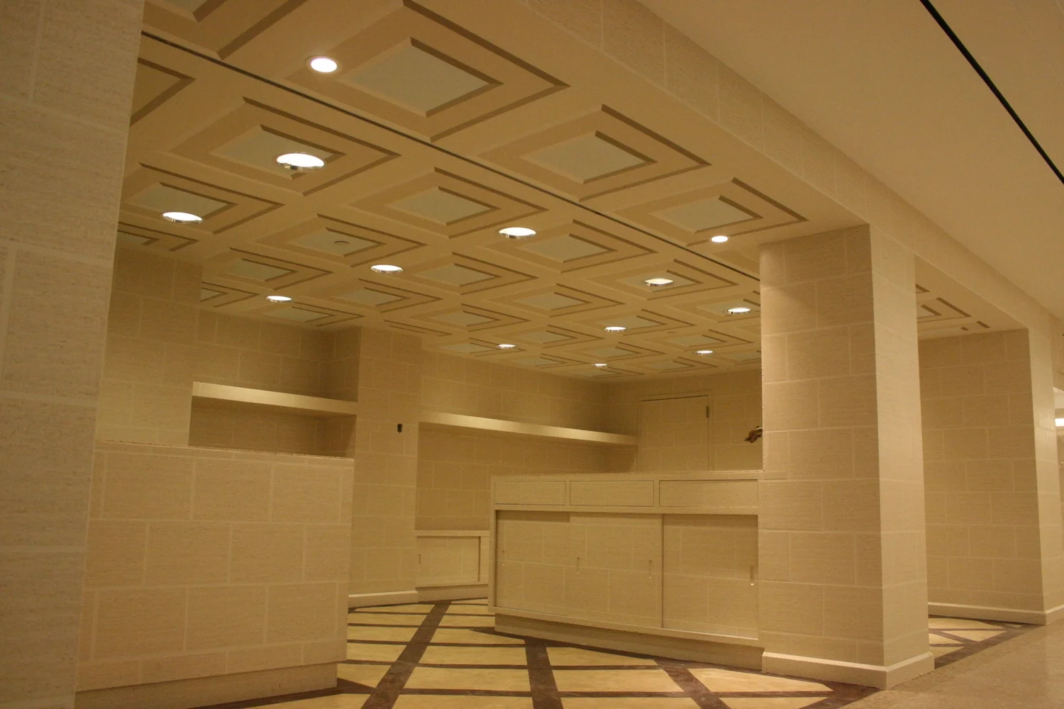 Flower Shop in Plaza Hotel