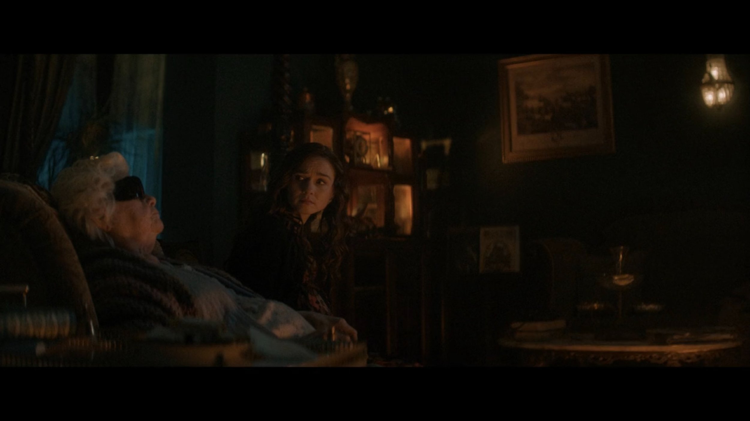 VS--Hulu-AmericanHorrorStories-S3E8Leprechaun-23’27”.jpg