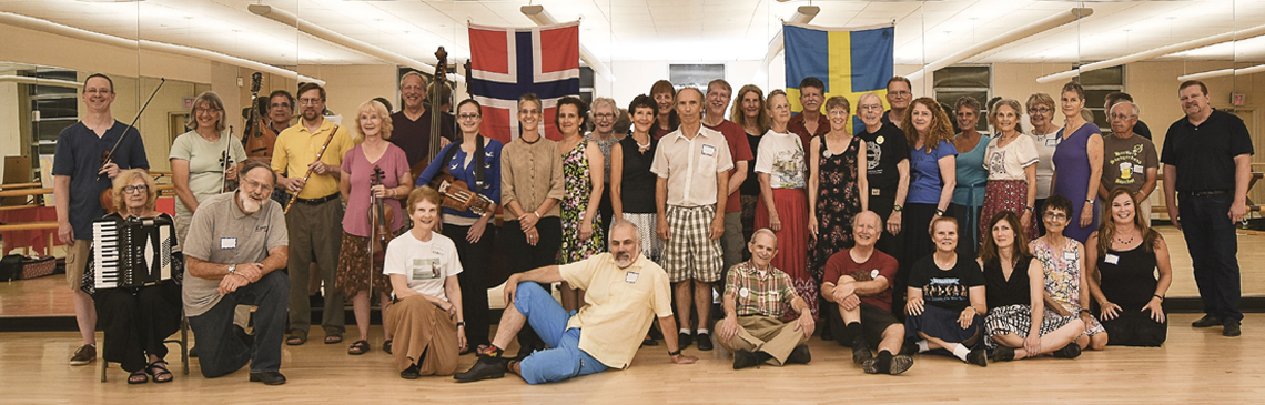 Sandia DC 3rd Saturday Dance - 15 September 2018 (Photo by Stan Turk)