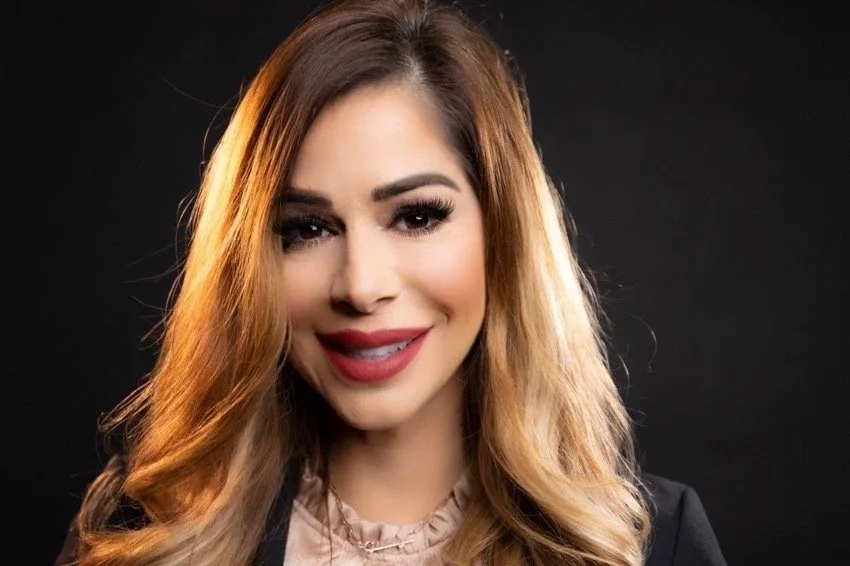 Want to "BE YOUR OWN BOSS" in the Mobile Spray Tanning Industry?