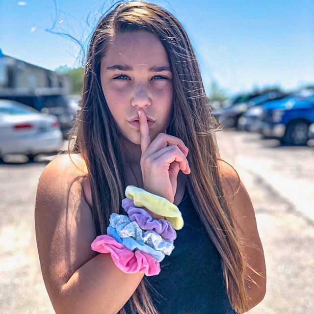 Cami has a secret! All Bows Brand Rep Casting Call details for NCA 2020 to be released soon. 💕💕💕💕
.
.
.
🤫 @camicheergirl10 🤫