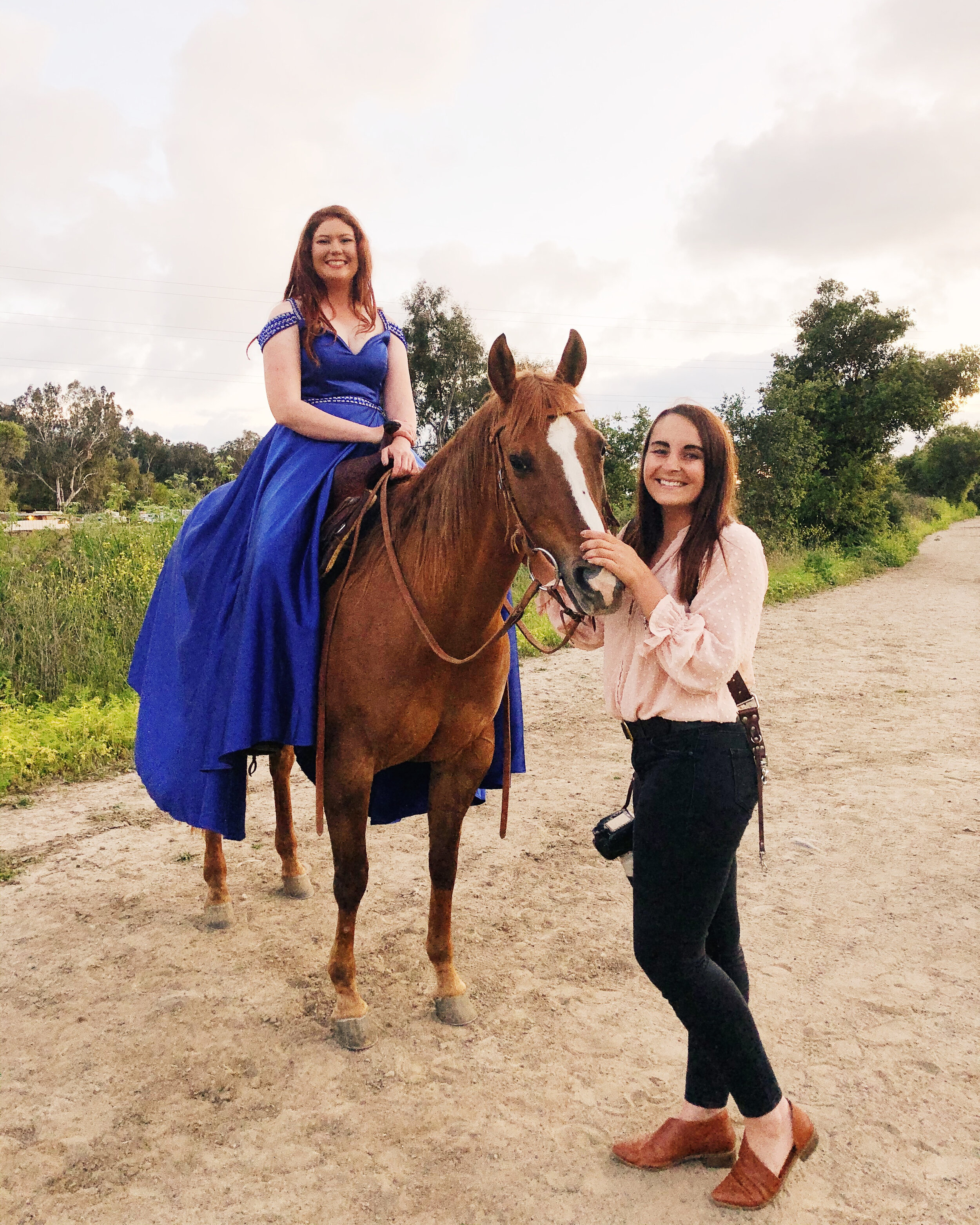 behind the scene with model and horse