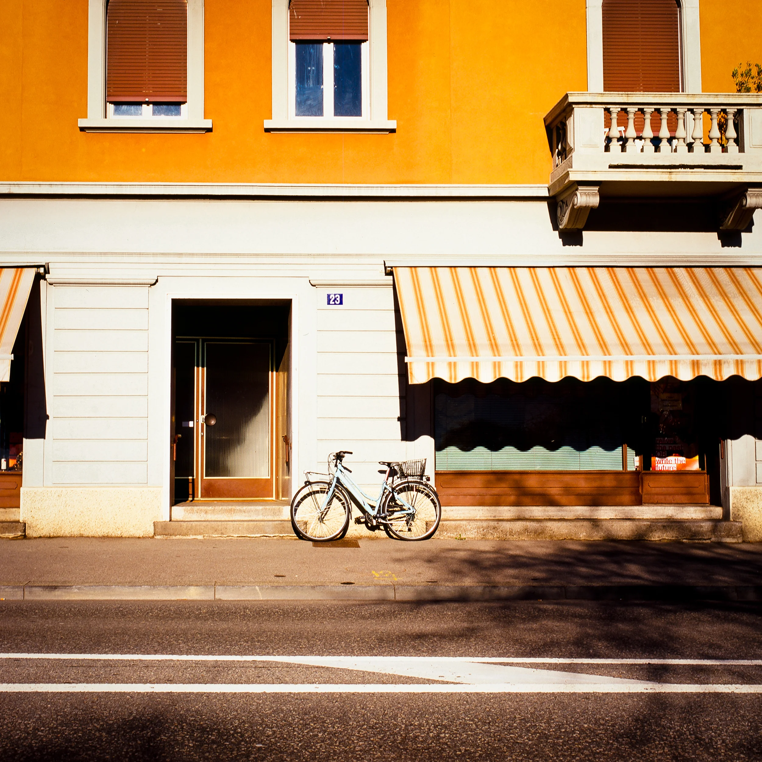 FALLING IN LOVE WITH LUGANO