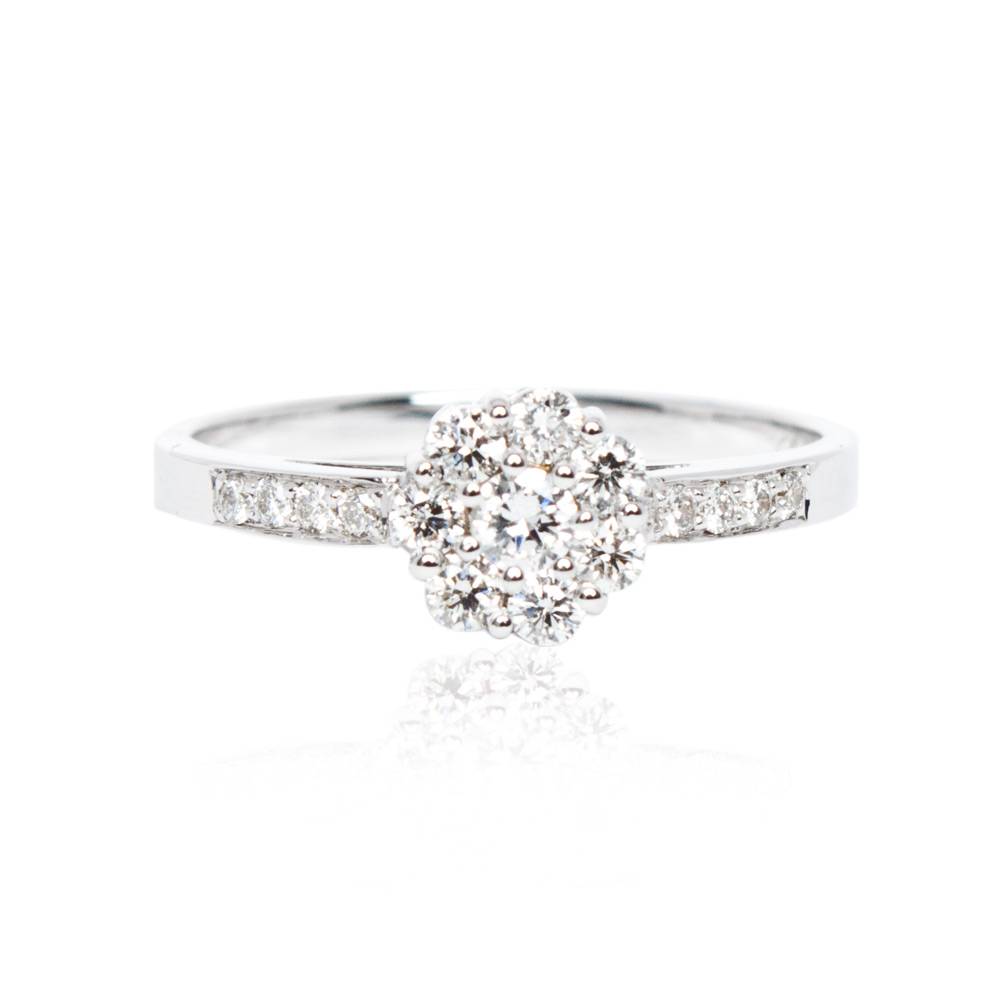 1-continental-jewels-manufacturers-ring-cjr000001-18k-white-gold-vvs1-diamonds-ring.jpg