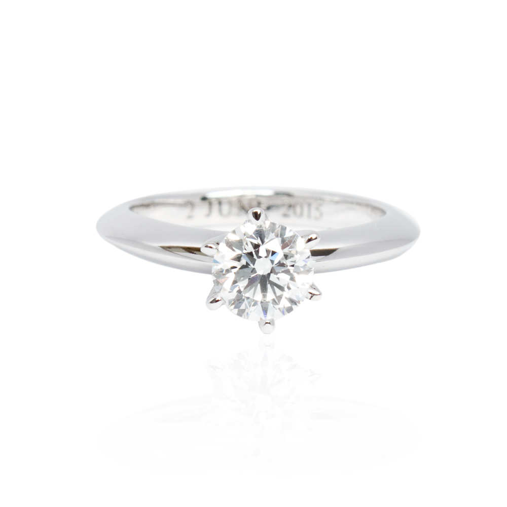 109-continental-jewels-manufacturers-ring-cjr000109-18k-white-gold-vvs1-solitaire-diamond-customised-round-ring.jpg