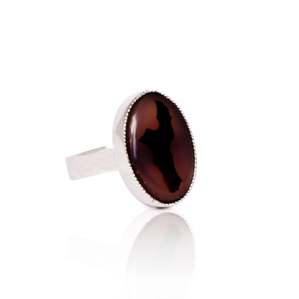 72-continental-jewels-manufacturers-ring-cjr000072–18k-white-gold-garnet-stone-customised-ring.jpg
