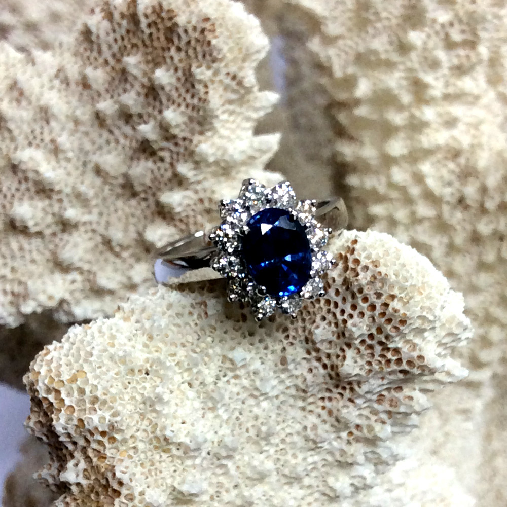 146-continental-jewels-manufacturers-ring-cjr000146-18k-white-gold-vvs1-diamonds-blue-sapphire-customised-ring.jpg