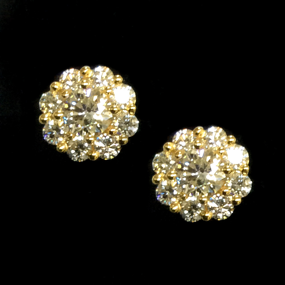 172-continental-jewels-manufacturers-earrings-cje000172-18k-yellow-gold-vvs1-diamonds-customised-flower-earrings.jpg
