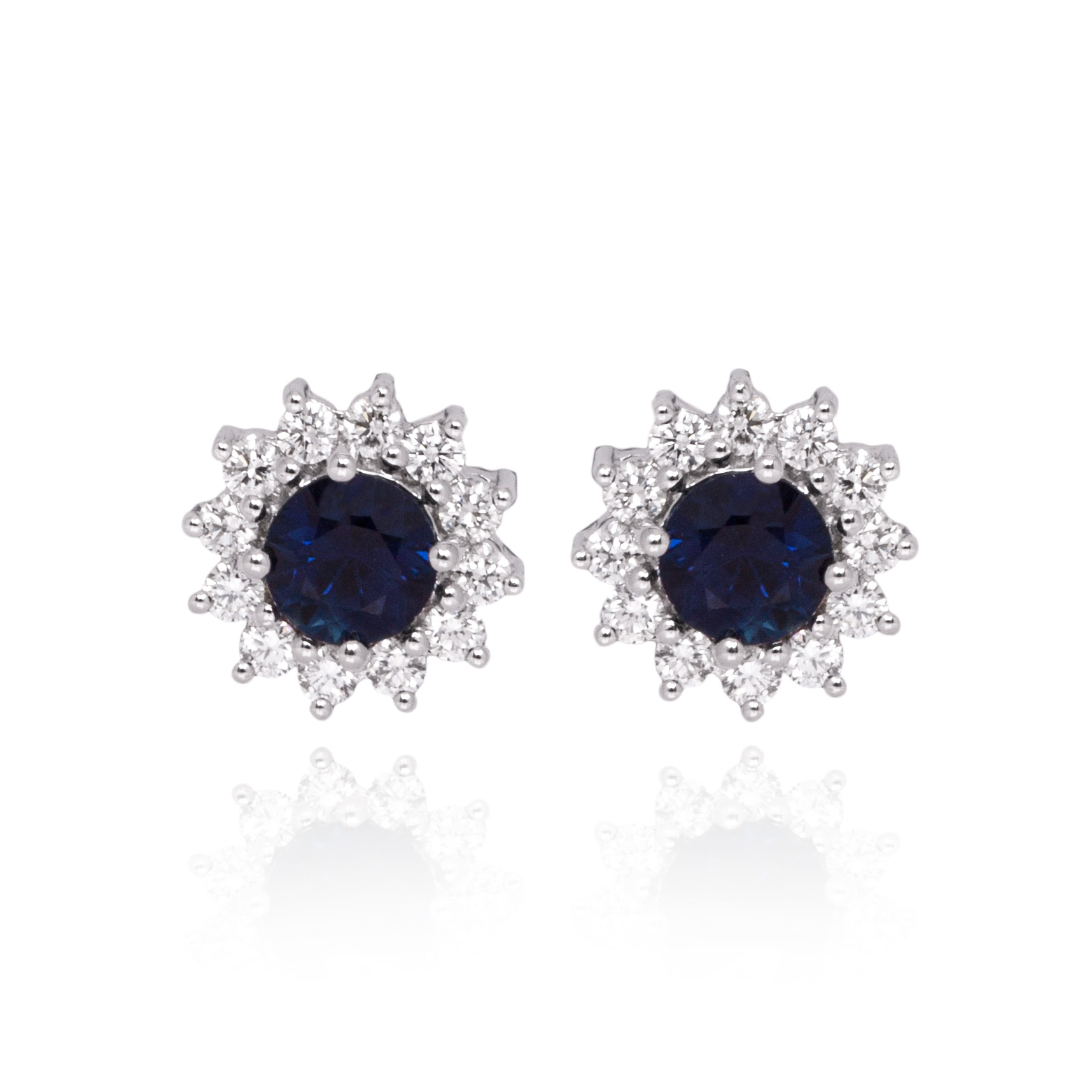 181-continental-jewels-manufacturers-earrings-cje000181-18k-white-gold-vvs1-diamonds-blue-sapphire-customised-earrings.jpg