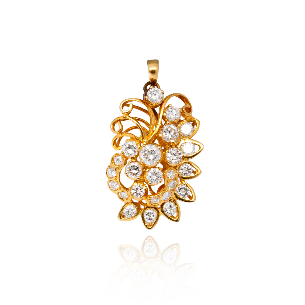 19-continental-jewels-manufacturers-pendant-cjp000019-18k-yellow-gold-vvs1-diamonds-customised-pendant .jpg