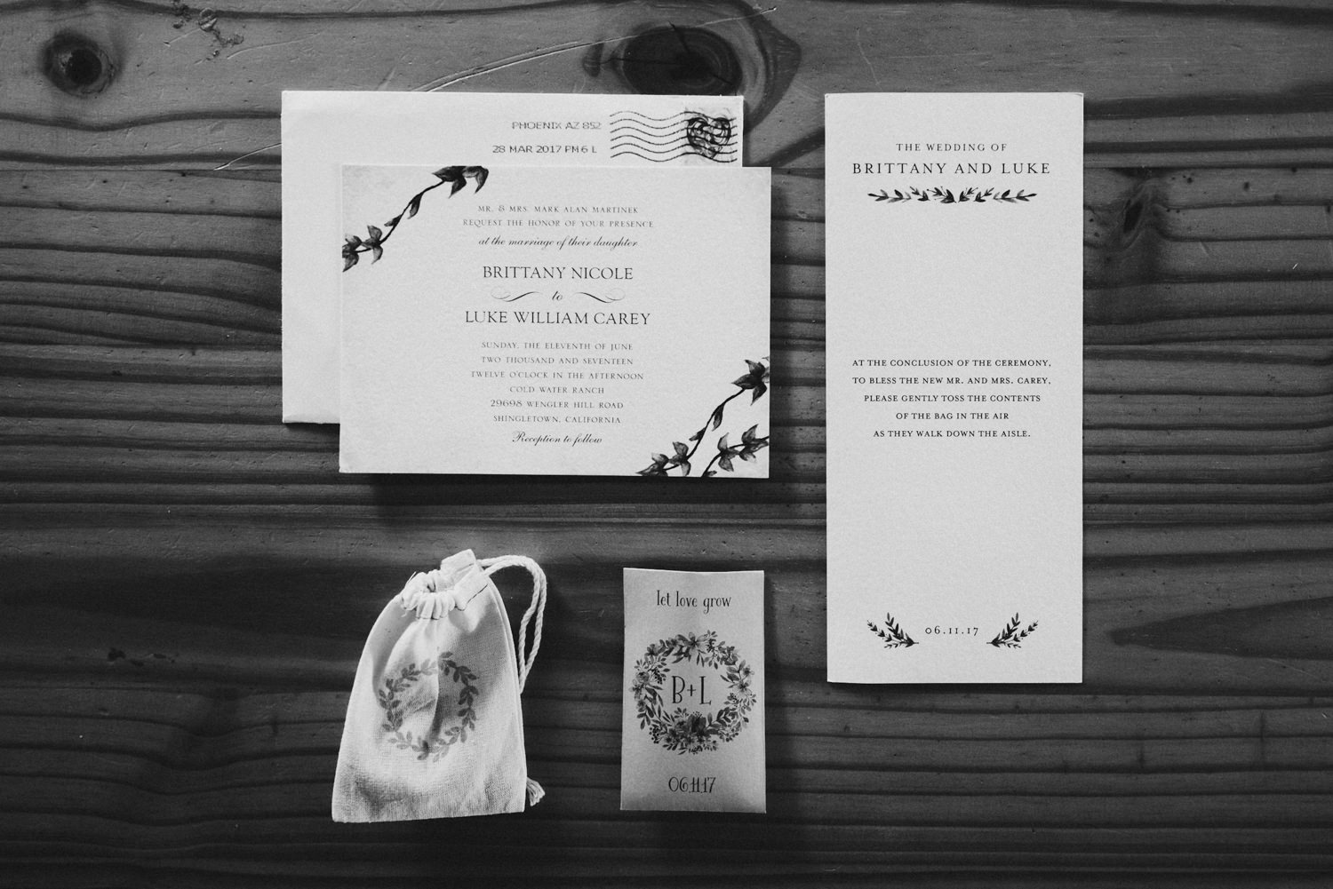 wedding invitations