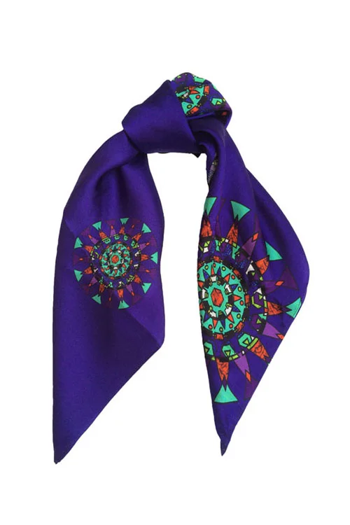 Jennifer_Rothwell_Circles_Scarf.jpg