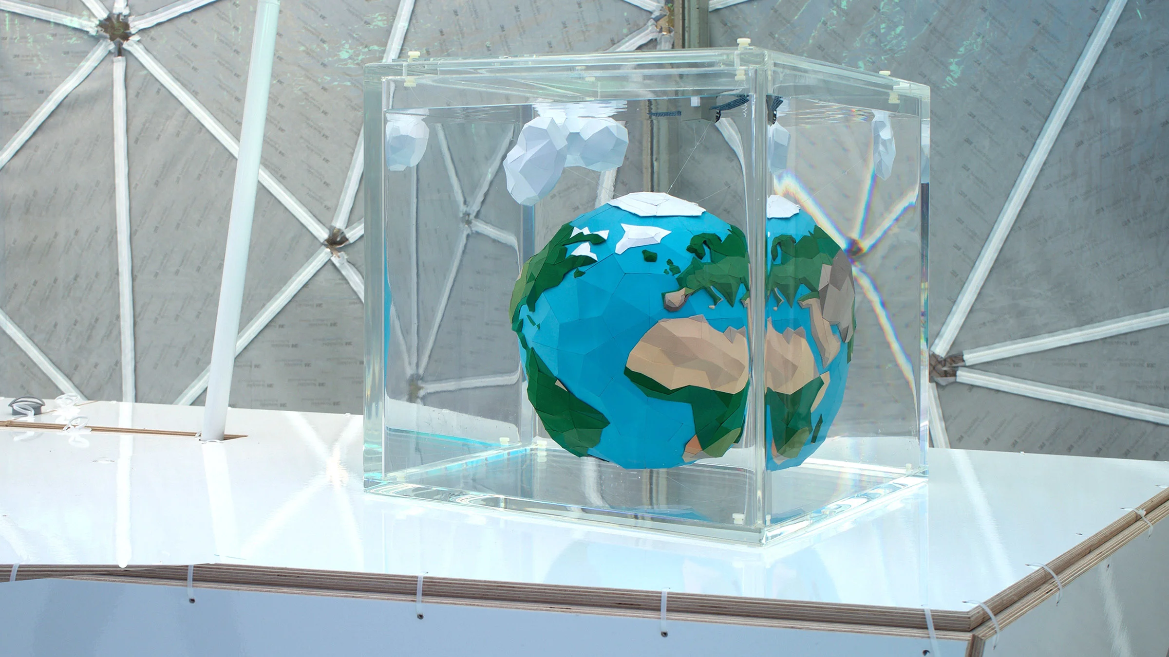 3M Globe