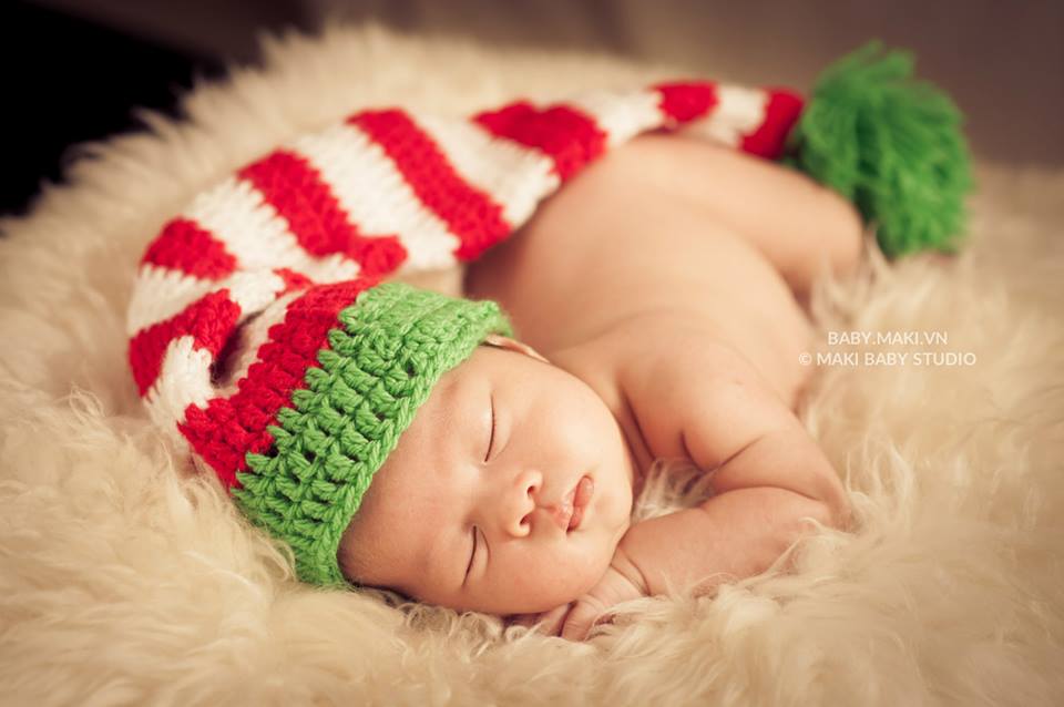 Chụp ảnh cho bé sơ sinh. Ảnh: MAKI Baby