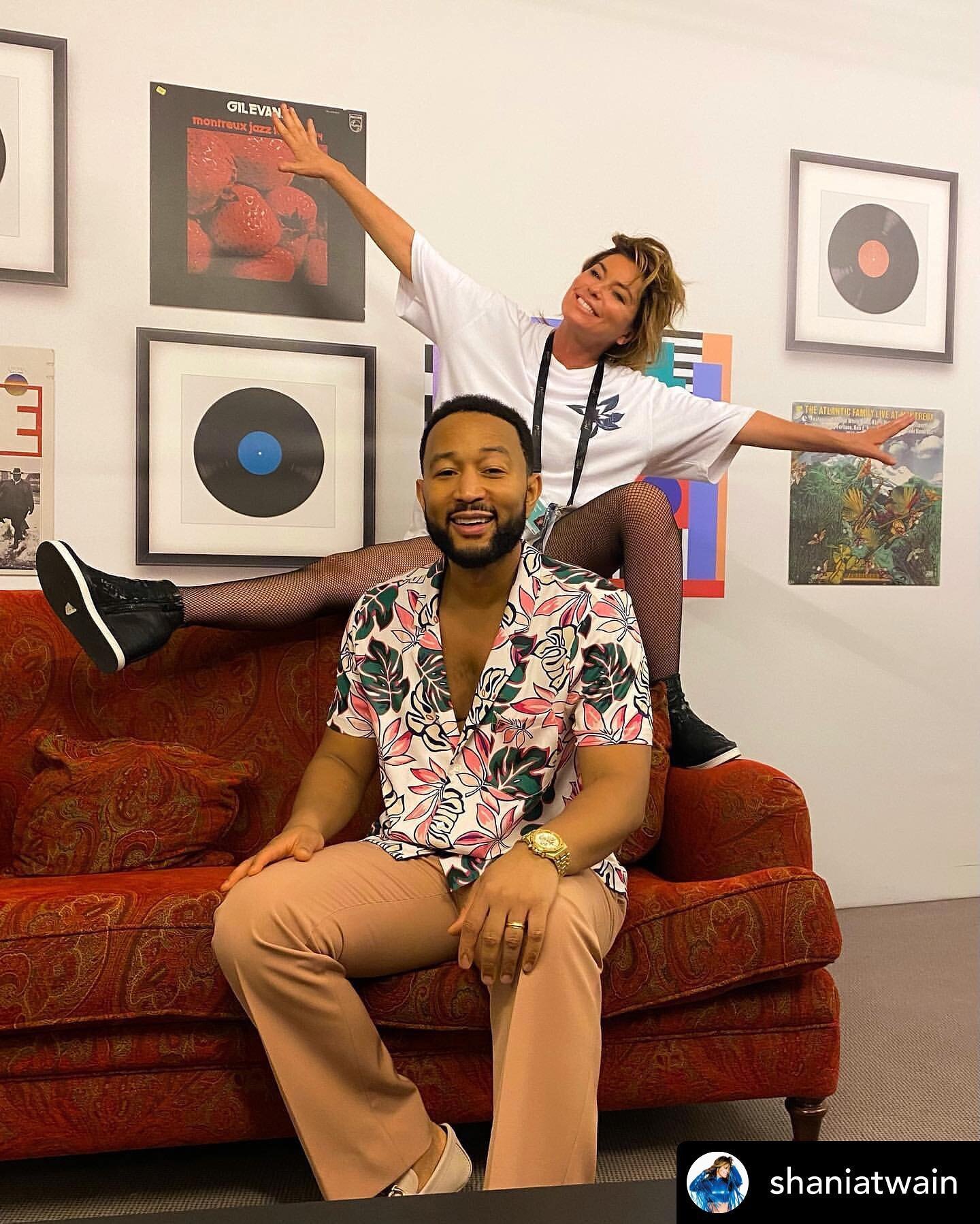 @shaniatwain When you&rsquo;re trying to recreate your Vegas posters IRL and just end up looking like you&rsquo;re photobombing @johnlegend 😂 What a show, what a talent!! @montreuxjazzfestival