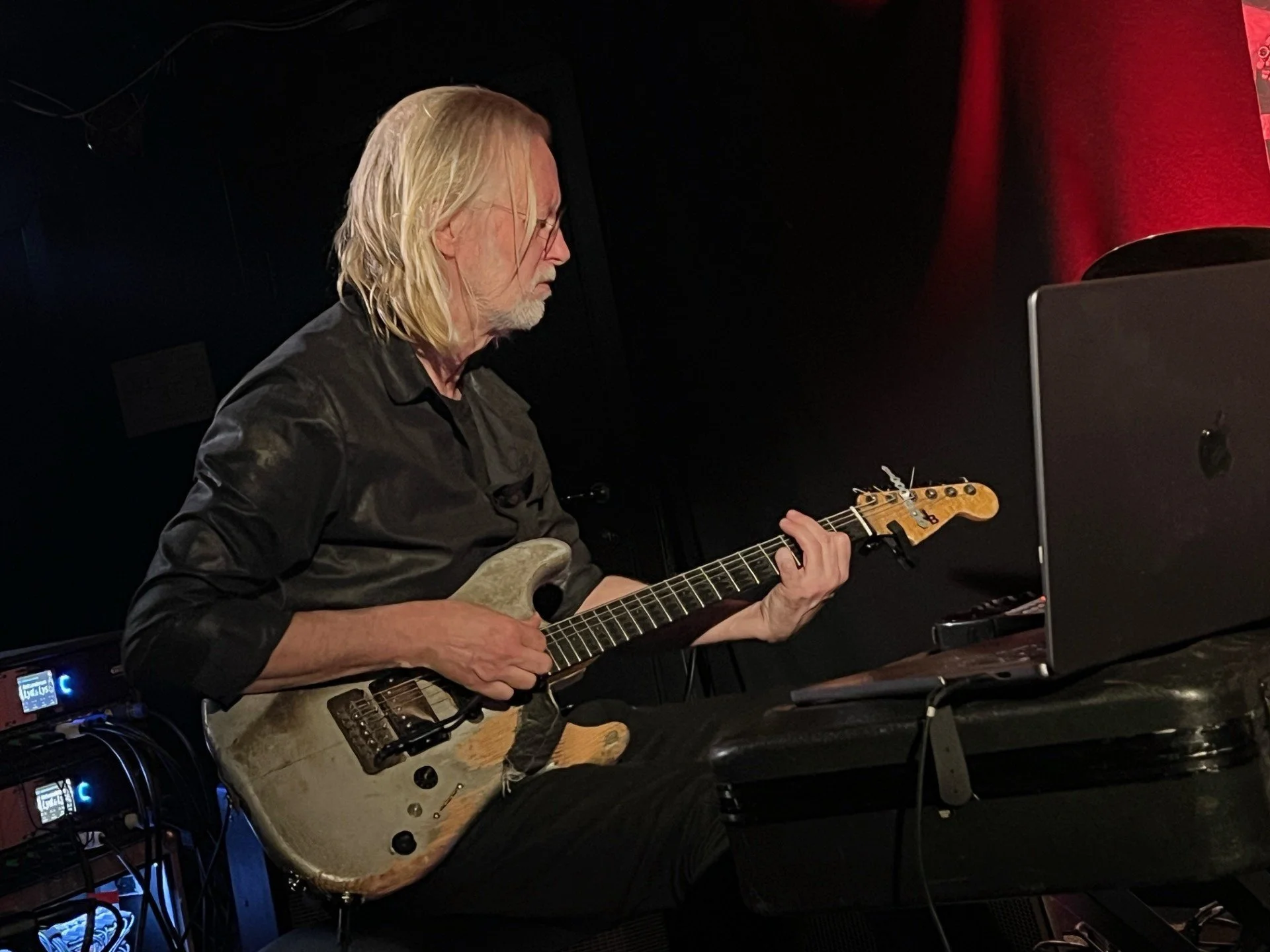 01 Eivind Aarset (foto Per Winston Bøvre).jpg