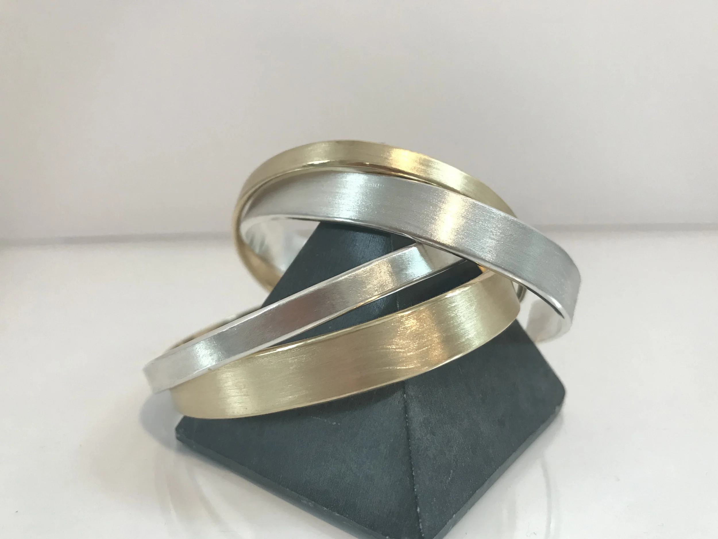 Beveled cuff