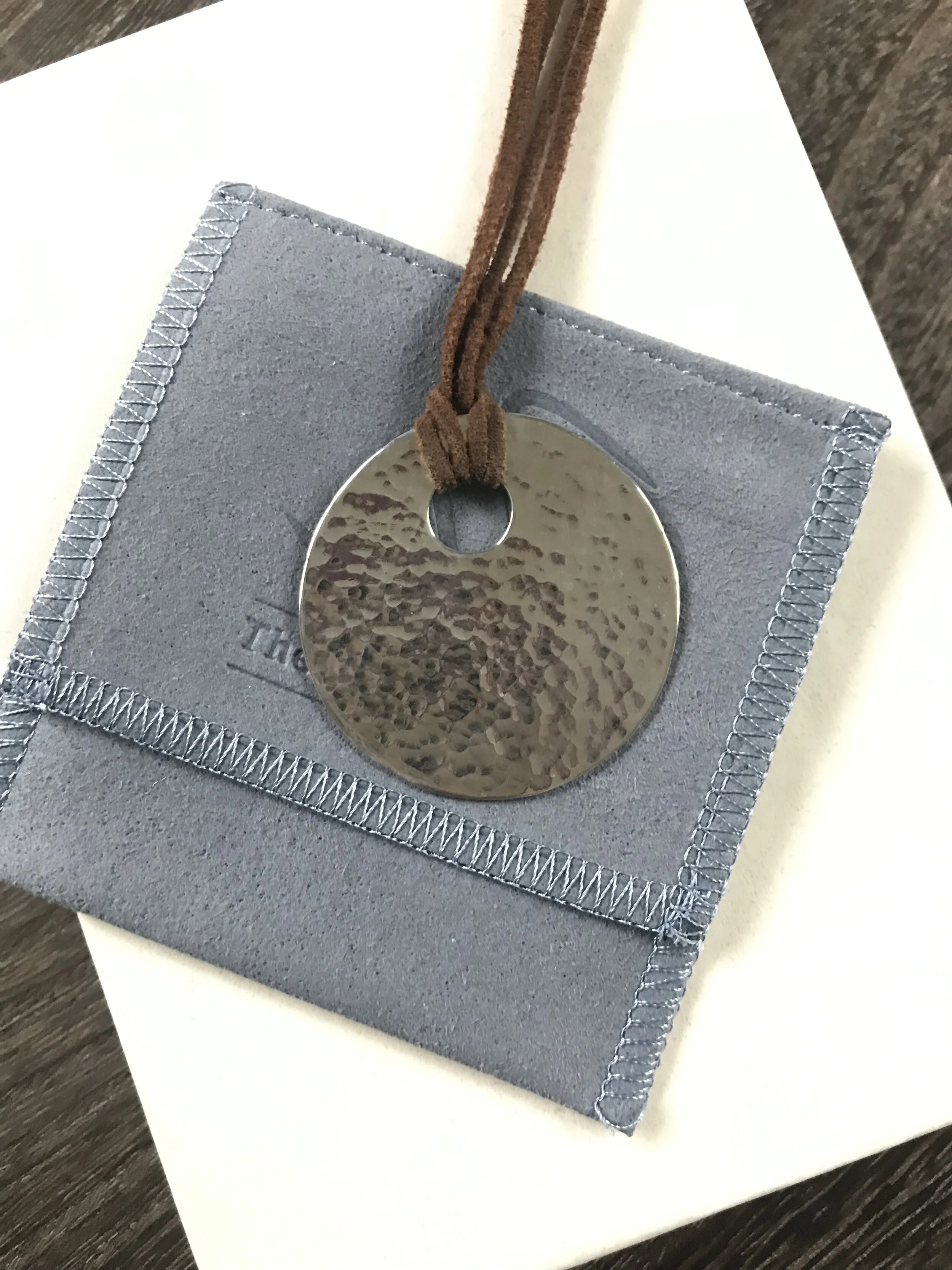 Western pendant, 1.5"