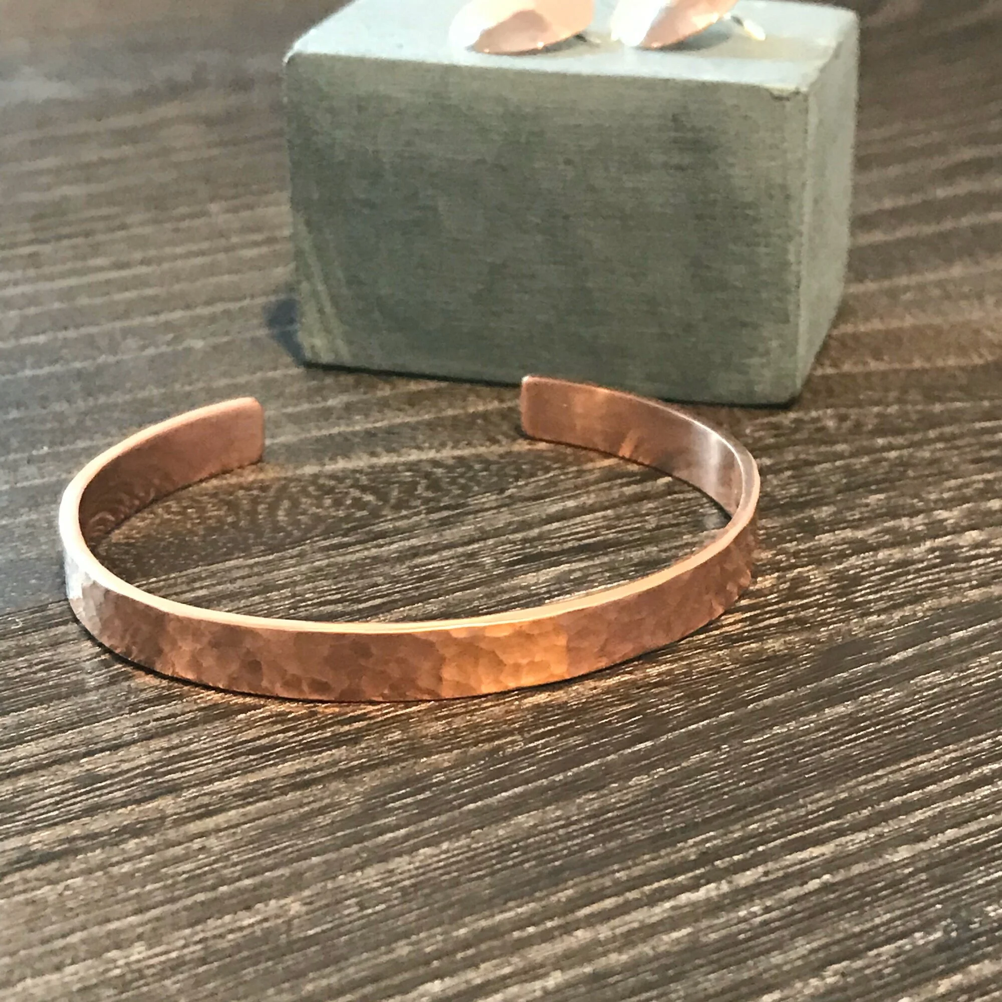 3/16" Hammered Cuff