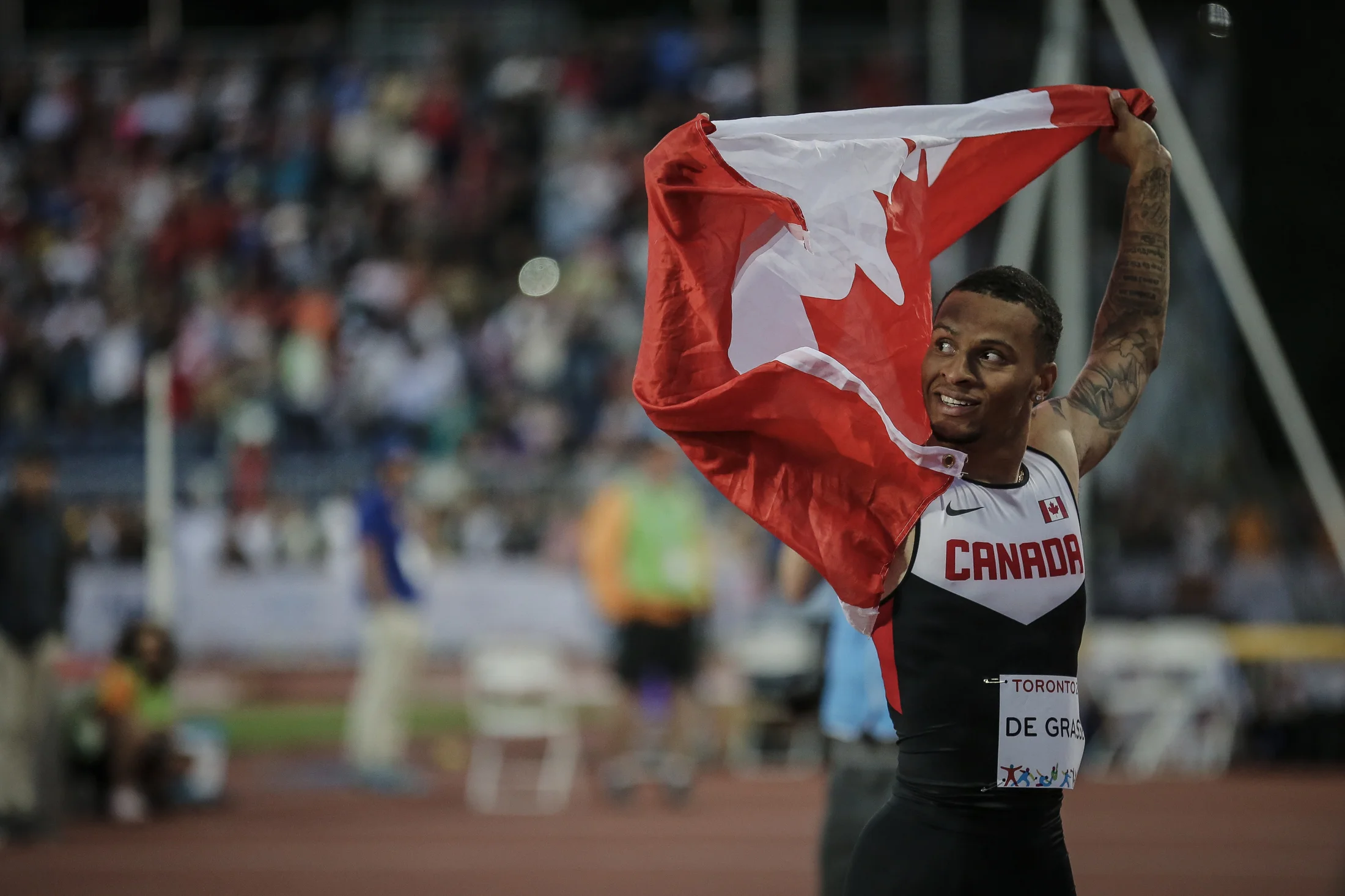 Andre De Grasse-1.jpg