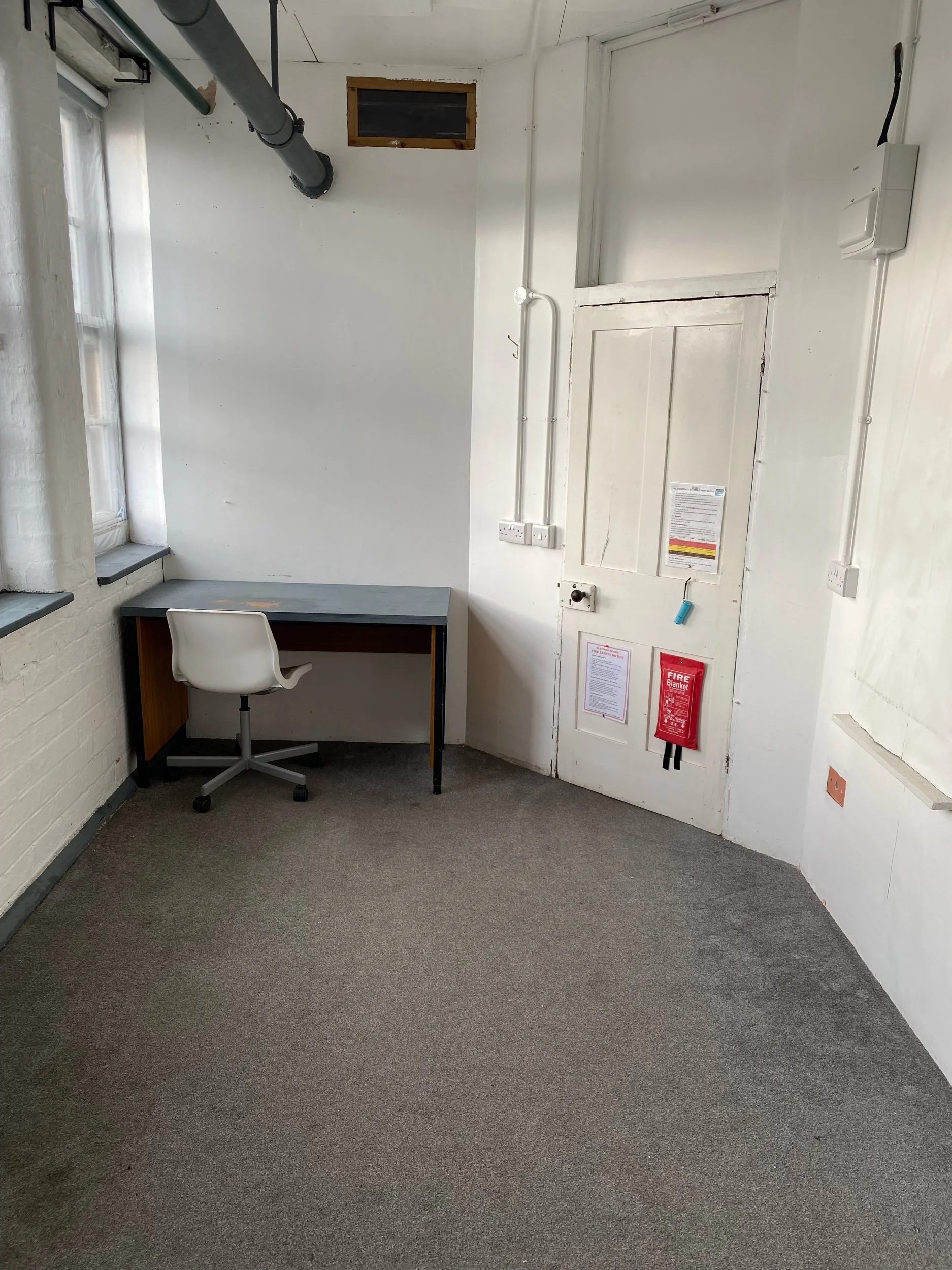 Small top floor studio TFS3