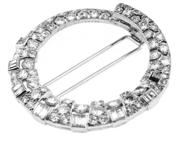 L'anneau Magique par Van Cleef & Arpels