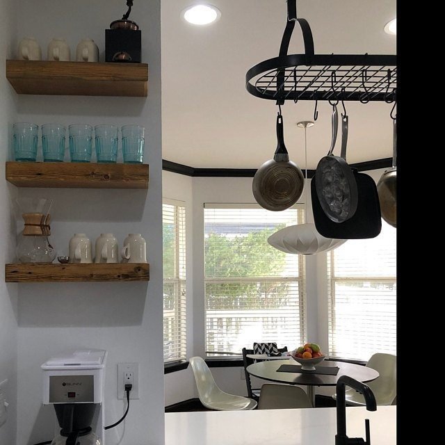https://i.etsystatic.com/6598191/r/il/67498d/1790659544/il_fullxfull.1790659544_fezs.jpg