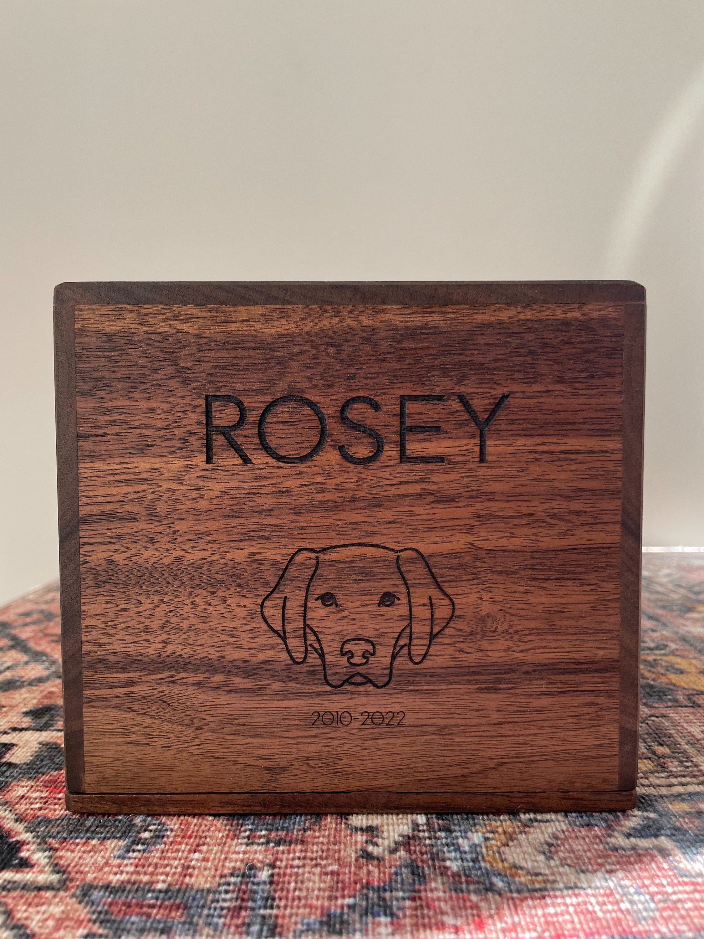 https://i.etsystatic.com/6598191/r/il/9dca20/4180702646/il_fullxfull.4180702646_5r06.jpg