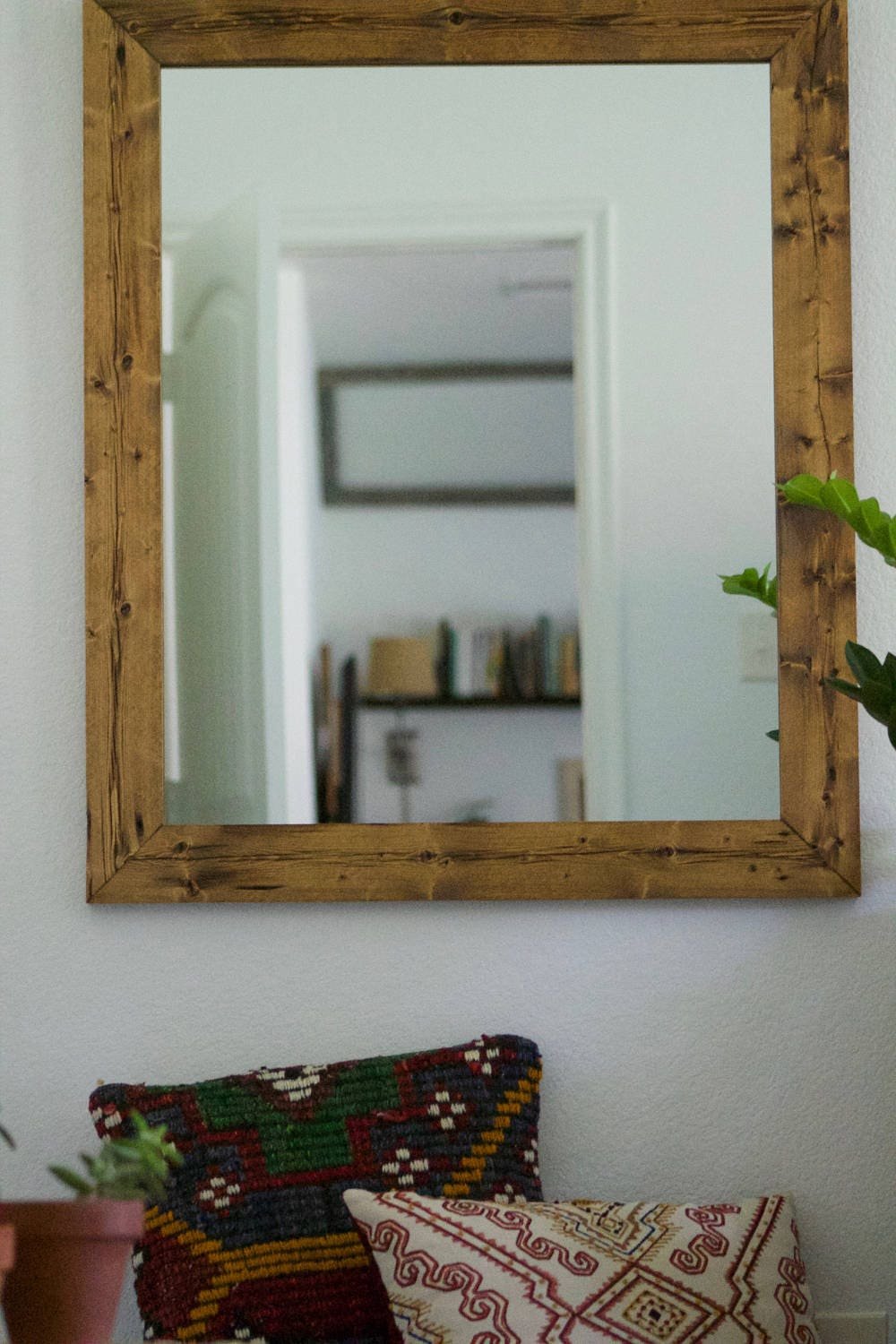 https://i.etsystatic.com/6598191/r/il/725e77/1218807365/il_fullxfull.1218807365_9x8a.jpg