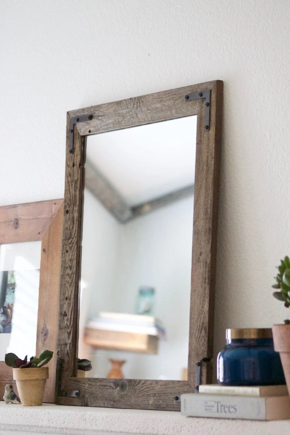 https://i.etsystatic.com/6598191/r/il/7208e8/1677545366/il_fullxfull.1677545366_9xce.jpg